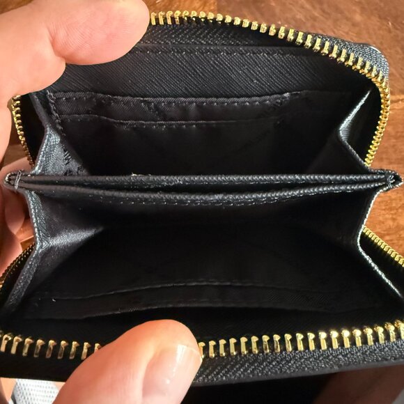 Michael Kors Jet Set Travel Wallet - Picture 3 of 5